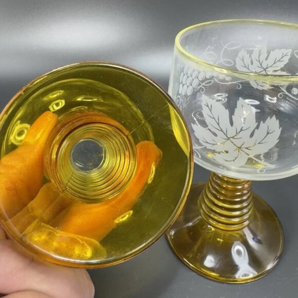 Roemer Cups Glasses Goblet Amber Beehive Stem Etched Clear Made in Germany Set 2